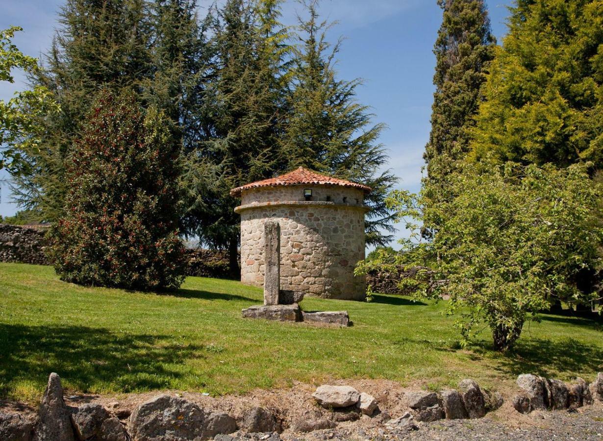 Jardines Pazo A Fabrica Casa de hóspedes Celanova Exterior foto